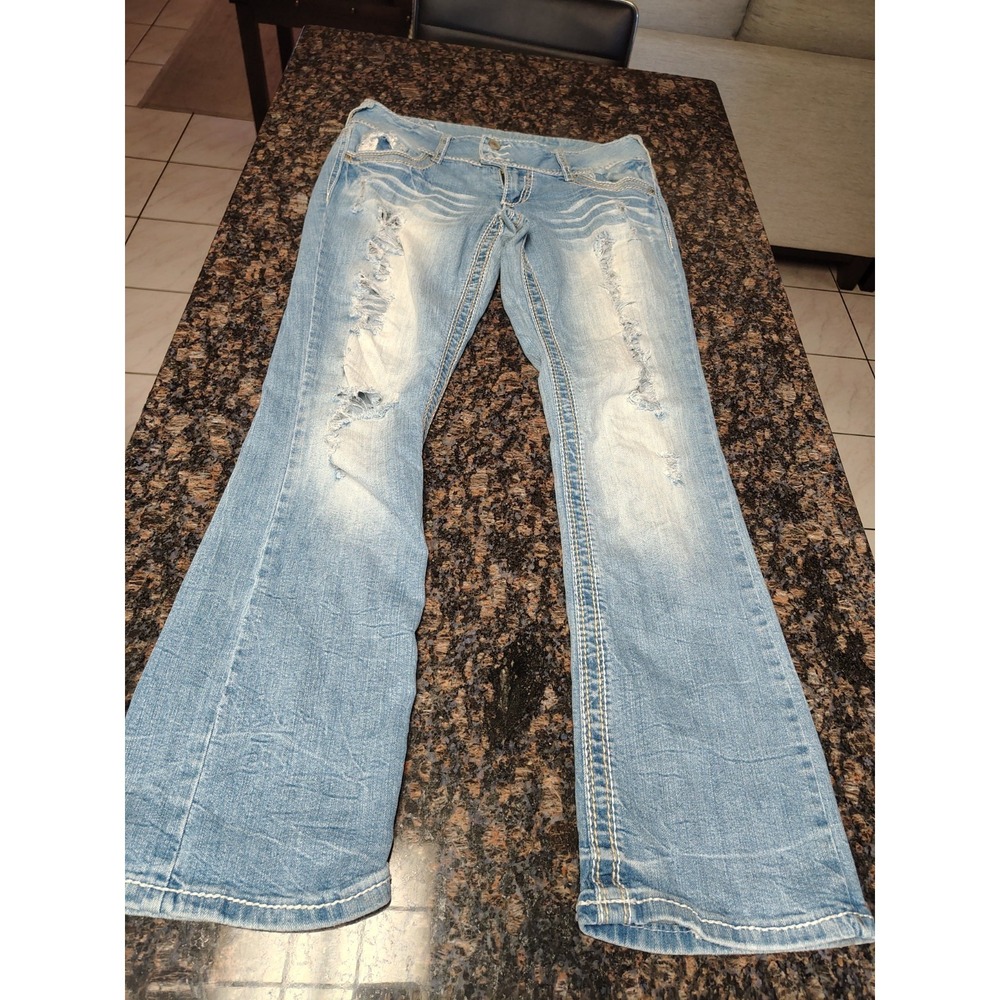 Amethyst Girls Size  5 Short Distressed Medium Wash Stretch Jeans Juniors Blue